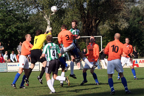 Oranje Nassau - Sc. Genemuiden (&copy; Helmich Lubberts)