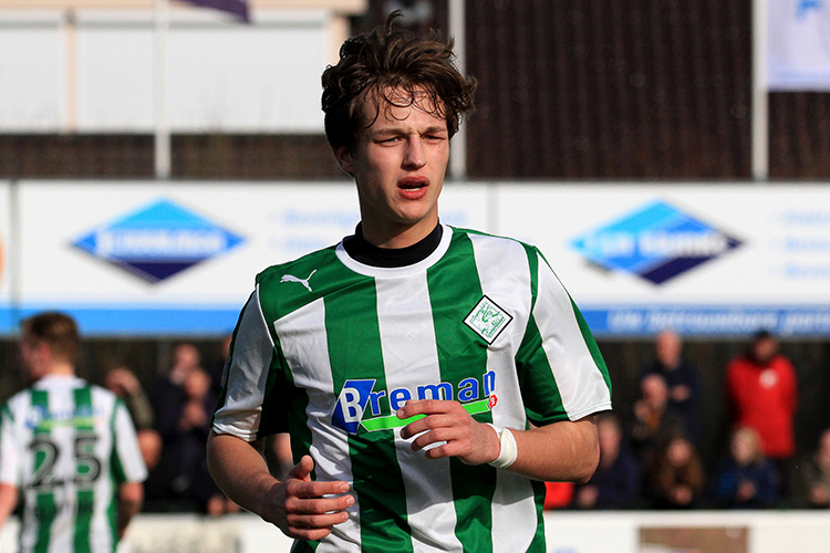 Jur van Dalfsen neemt afscheid na zeven seizoenen trouwe dienst bij Sportclub Genemuiden