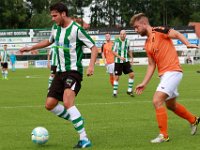 005 2016 Genemuiden Oranje Nassau  03-09-2016: Voetbal: SC Genemuiden v Oranje Nassau: Genemuiden / Danny Menting (l) of Genemuiden, Erwin Pomstra (r) of Oranje Nassau / Hoofdklasse B zaterdagamateurvoetbal /