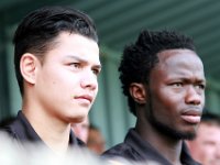 024 2016 Genemuiden Oranje Nassau  03-09-2016: Voetbal: SC Genemuiden v Oranje Nassau: Genemuiden / Olivier Duinkerken (l) of Oranje Nassau / Hoofdklasse B zaterdagamateurvoetbal /