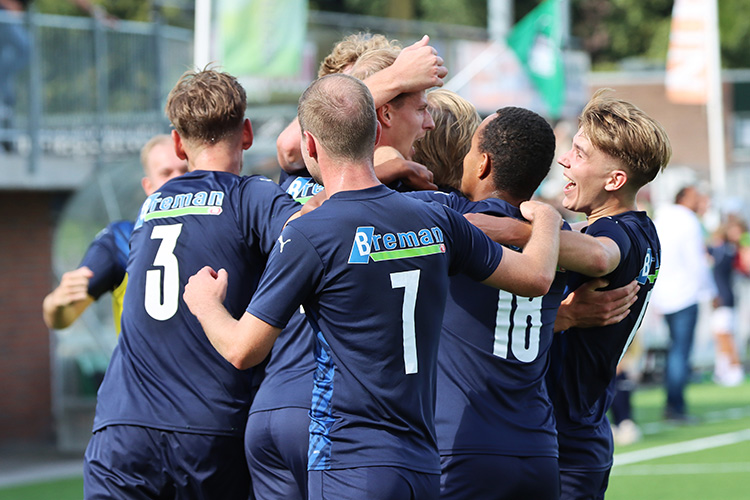 vv Eemdijk - Sportclub Genemuiden